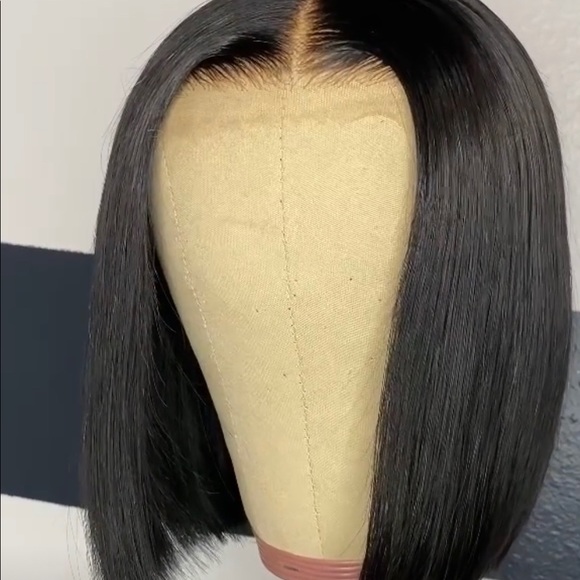 Short bob wig - Picture 6 of 6